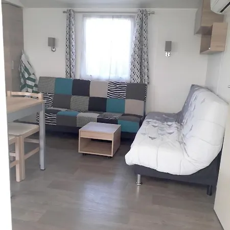Mobilhome 3 Ch Dans Impasse Es45