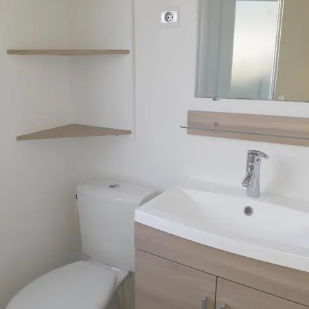 Mobilhome 3 Ch Dans Impasse Es45 *