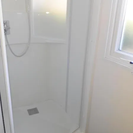 Mobilhome 3 Ch Dans Impasse Es45 * Fréjus
